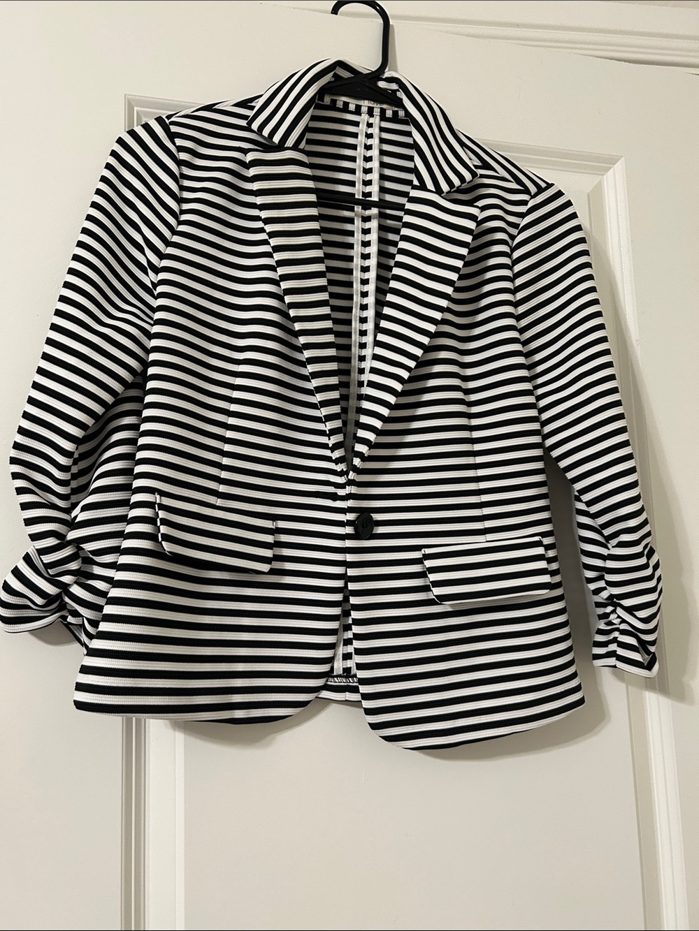 Striped Black & White Women's 3/4 quarter sleeve Blazer